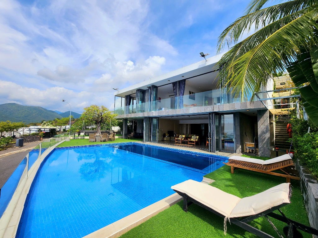 thuê villa Nha Trang cho 40 người